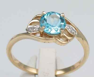 Topaz & Diamond 9ct Ring   M91684 SOLD 1